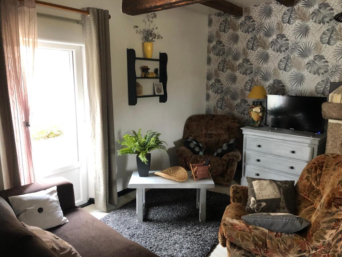 Gite De La Huberderie Quettehou Extérieur photo