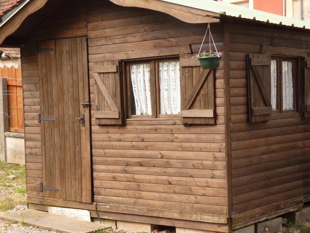 Gite De La Huberderie Quettehou Chambre photo