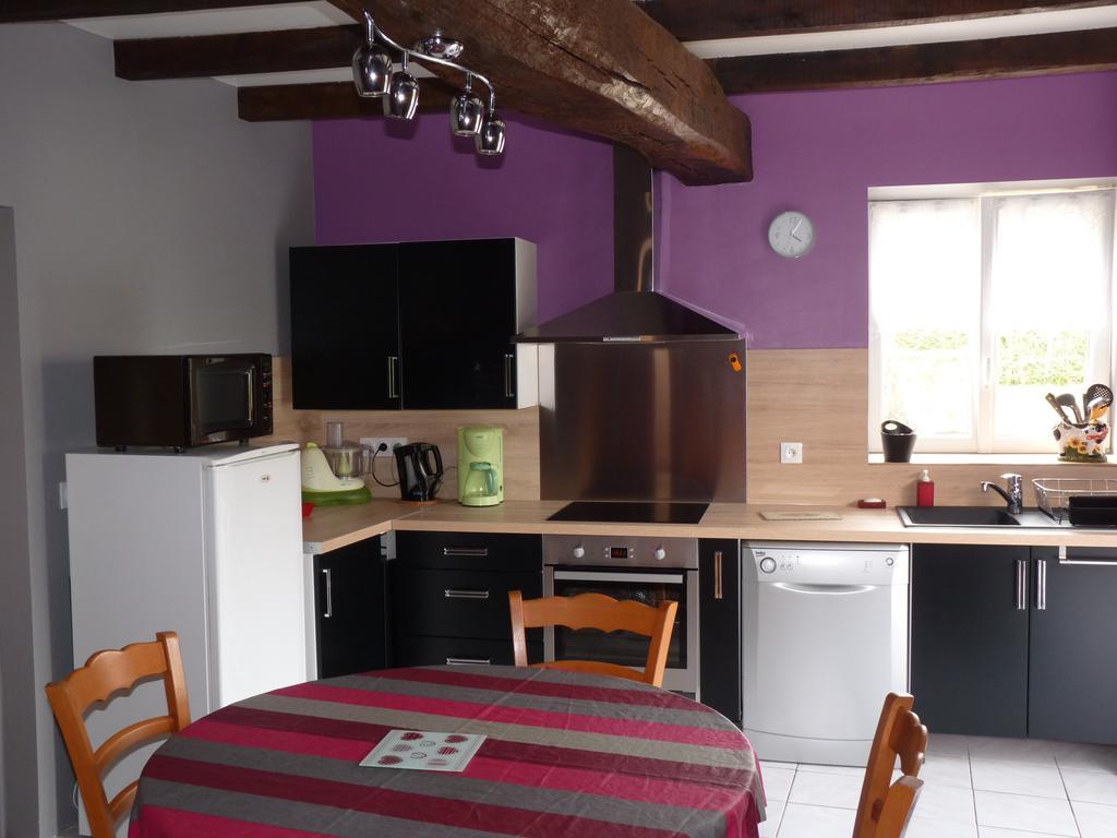 Gite De La Huberderie Quettehou Chambre photo
